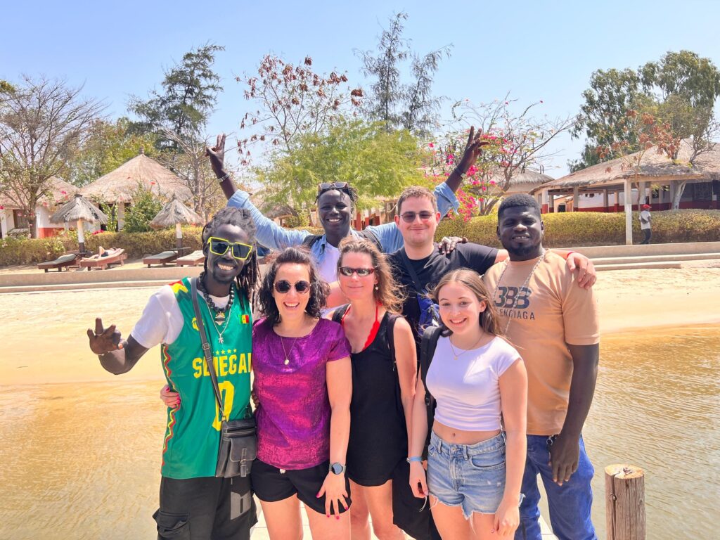 Peut-on voyager au Sénégal en groupe ?